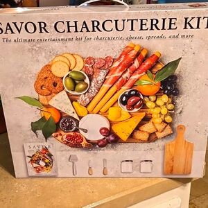 😋 SAVOR Charcuterie Kit w Board, Tools, Jars, Cookbook, Brand new in box. 🎁